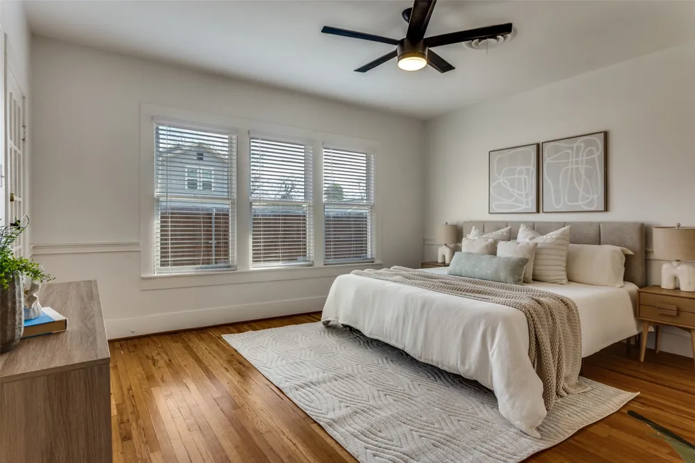 25 Hulen Street Fort Worth, TX 76107