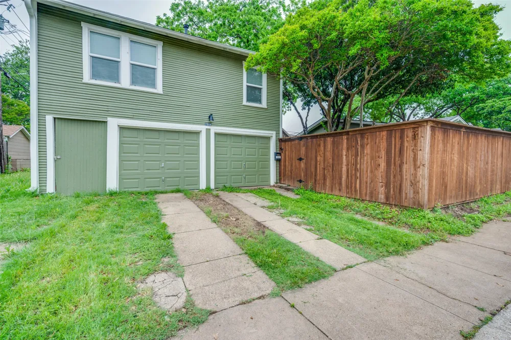 25 Hulen Street Fort Worth, TX 76107