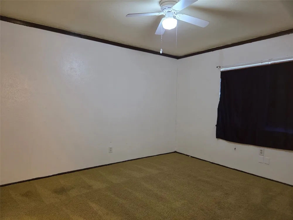 8902 VERNON Rowlett, TX 75088