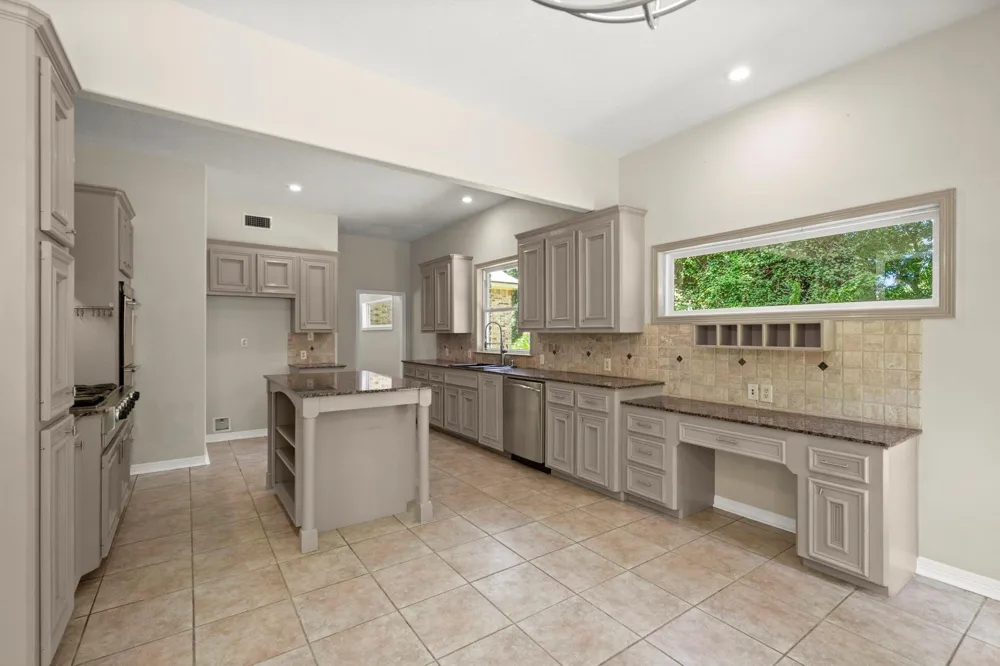 24310 Lenze Road Spring, TX 77389