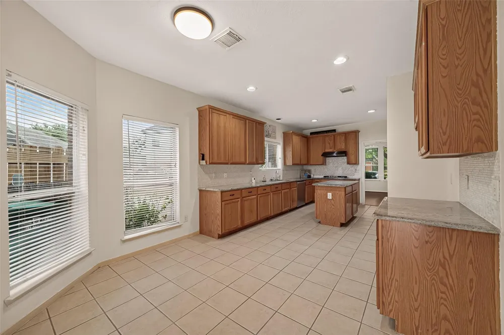 2502 Rosebluff Court Katy, TX 77494