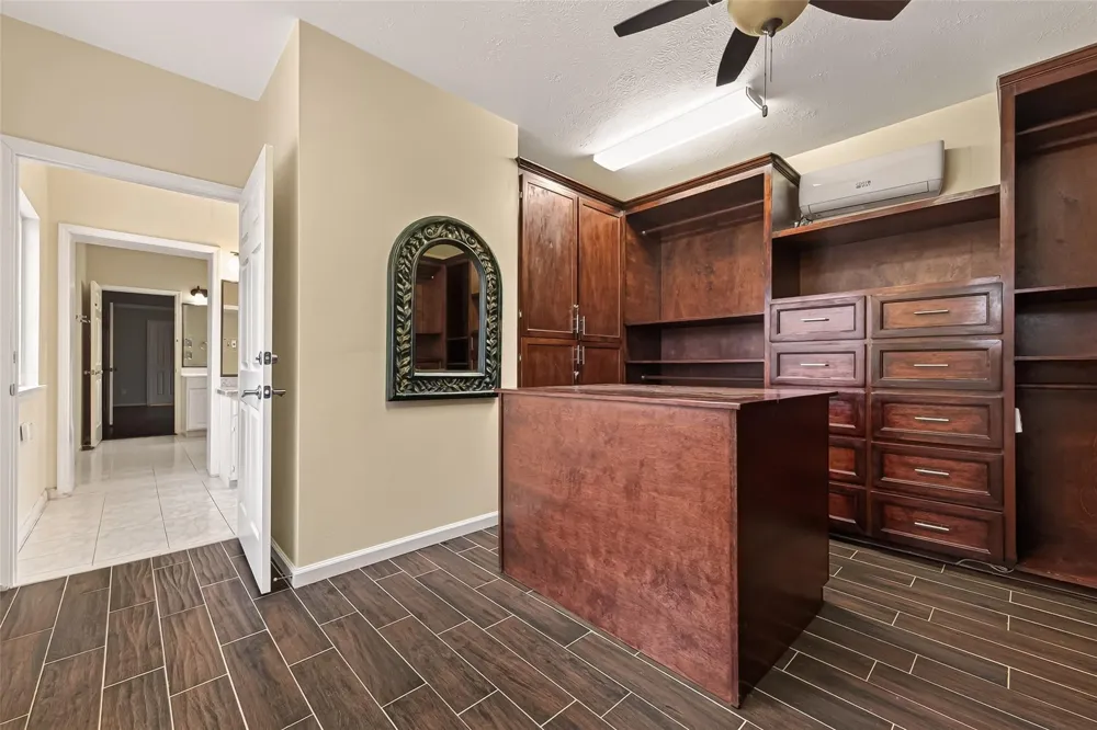 2502 Rosebluff Court Katy, TX 77494