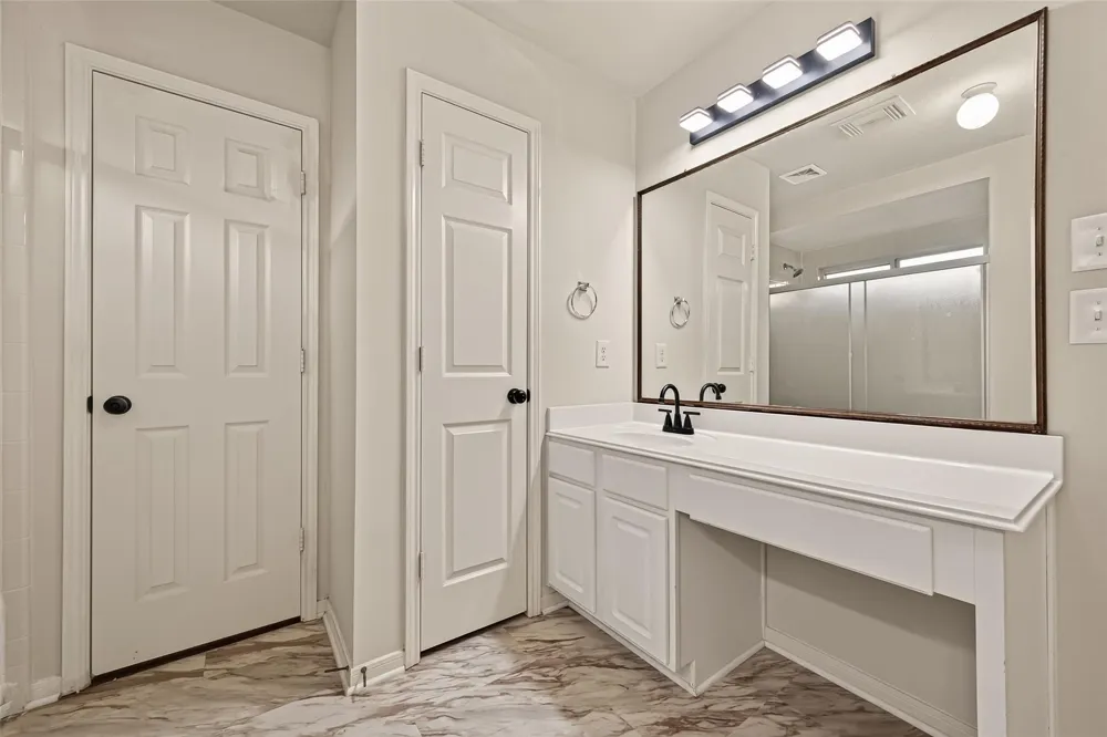2502 Rosebluff Court Katy, TX 77494
