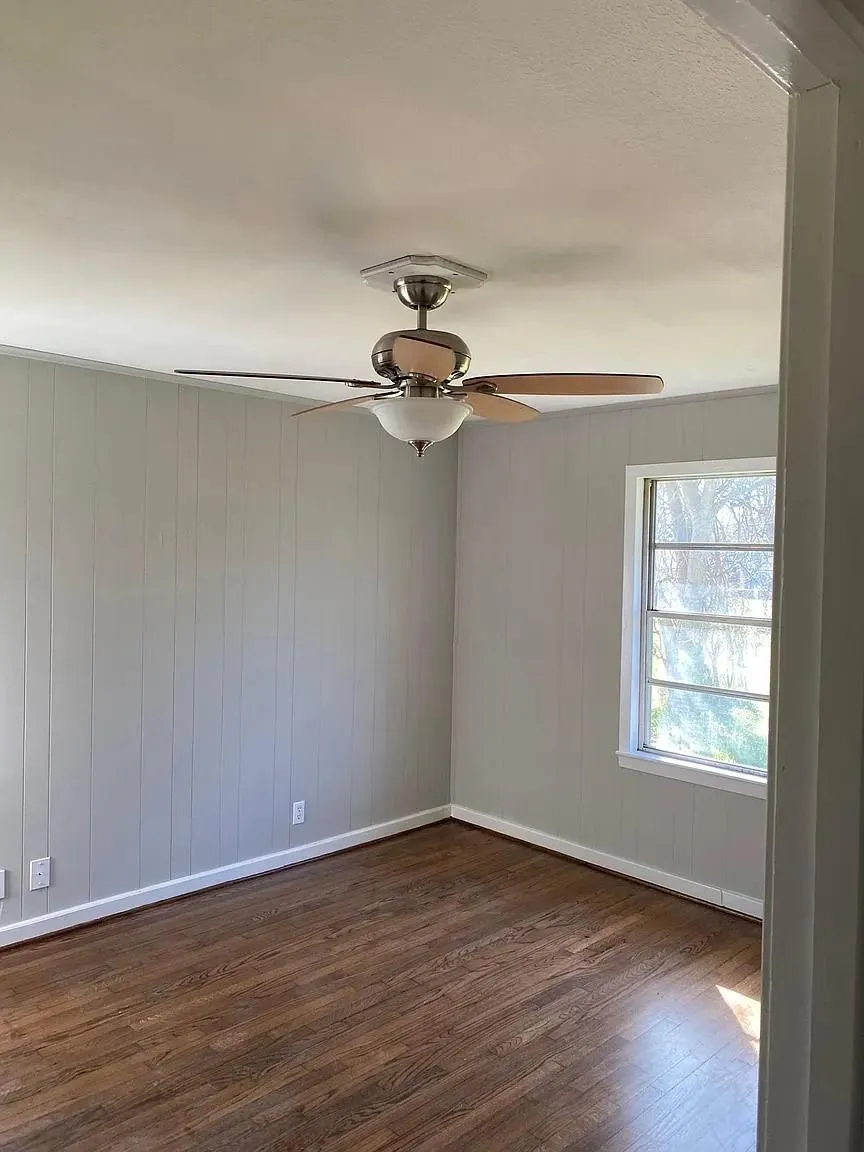 1423 W 10th Street Freeport, TX 77541