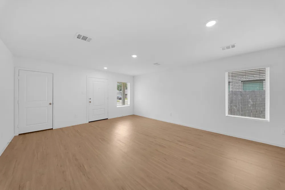 597 Falling Cave Drive Willis, TX 77378