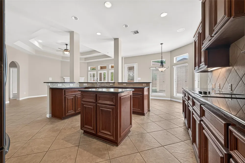 3927 Bowie Bend Lane Katy, TX 77494