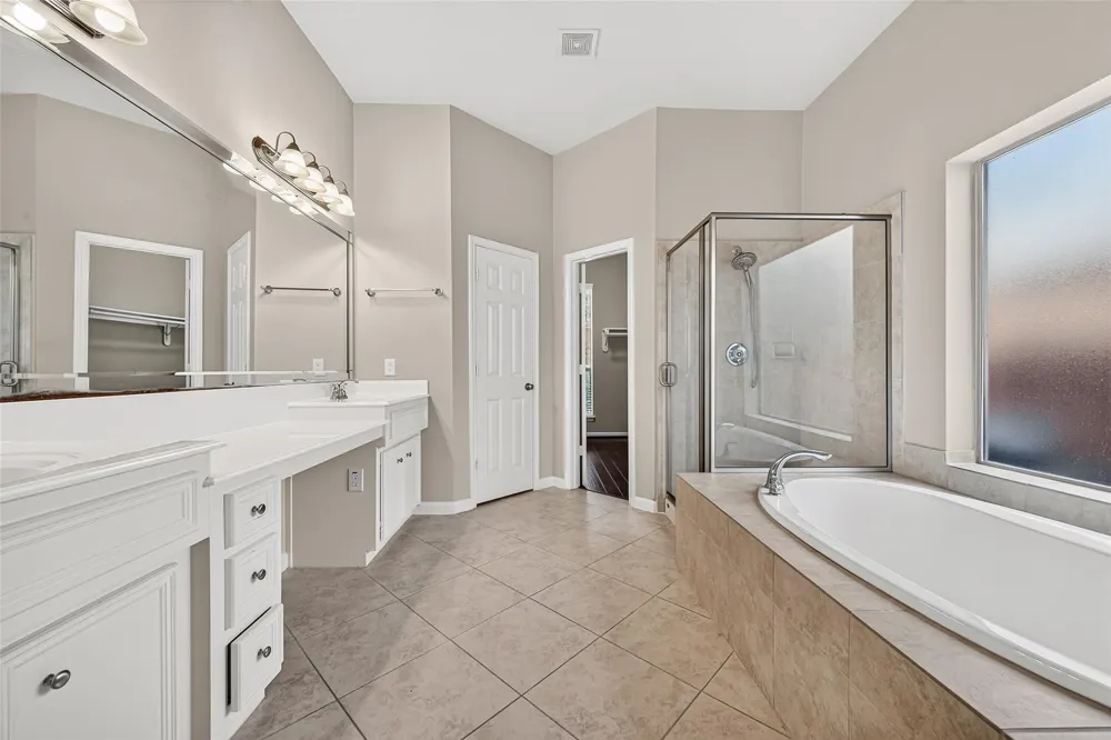 3927 Bowie Bend Lane Katy, TX 77494