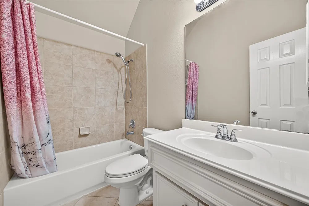 3927 Bowie Bend Lane Katy, TX 77494