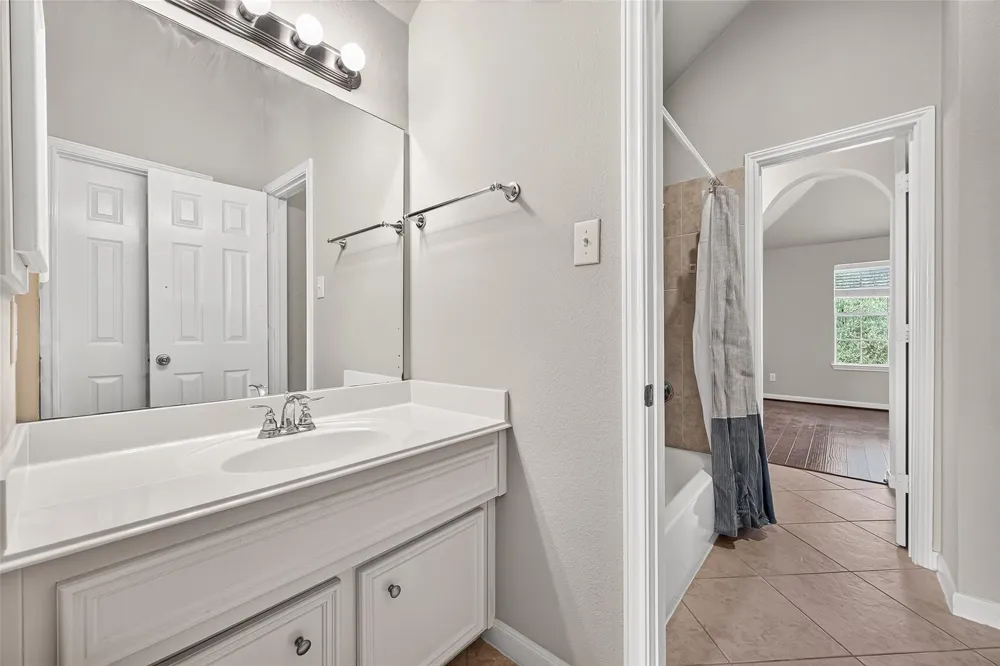 3927 Bowie Bend Lane Katy, TX 77494