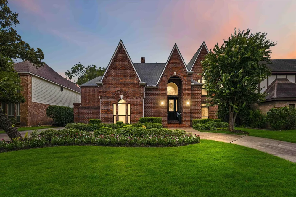 2718 Bermuda Dunes Drive Missouri City, TX 77459