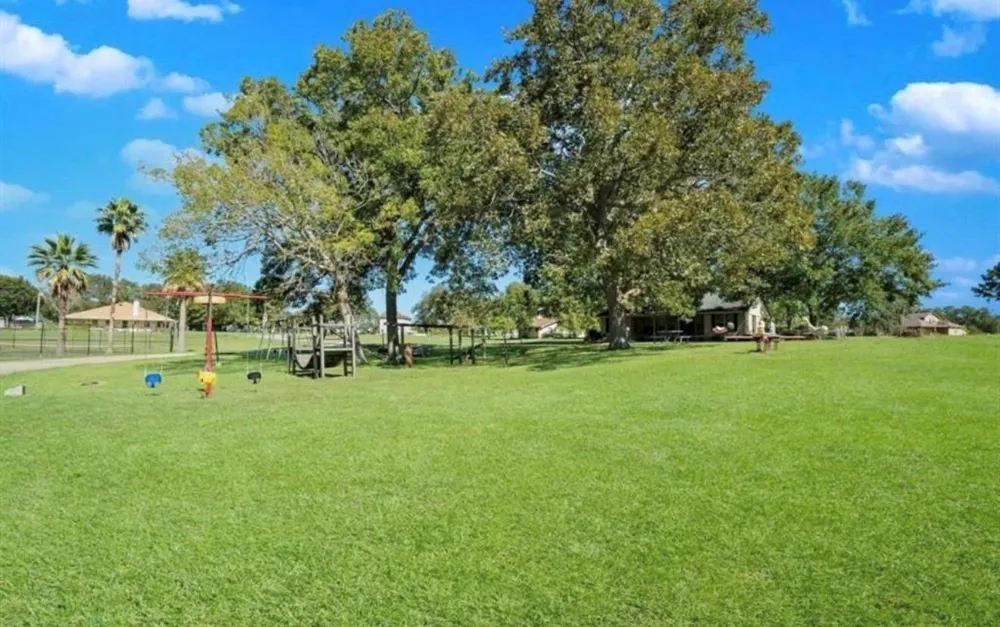 234 Candlelight Lane Livingston, TX 77351