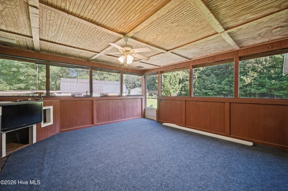 571 Gum Bridge Road Elizabeth City, NC 27909