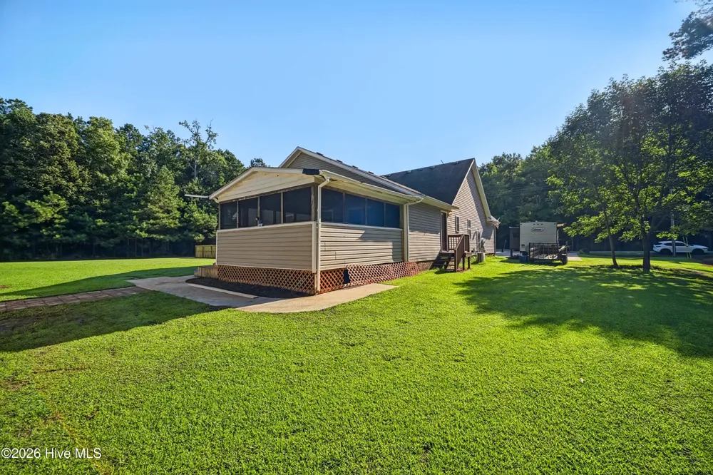 571 Gum Bridge Road Elizabeth City, NC 27909