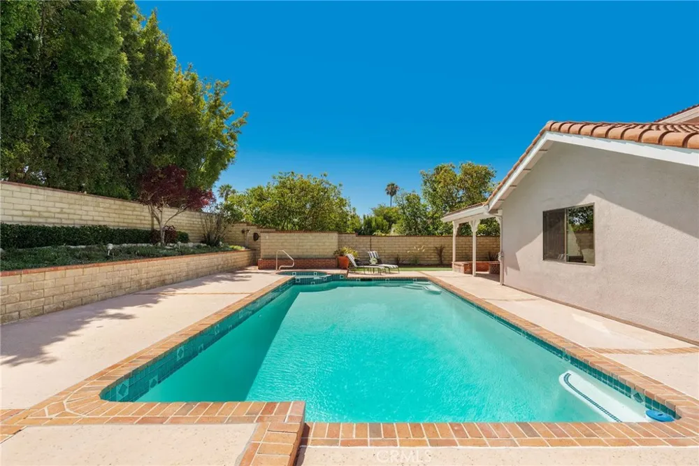 28630 Meadowmist Drive Rancho Palos Verdes, CA 90275