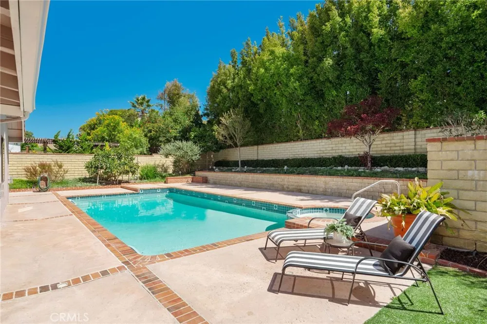 28630 Meadowmist Drive Rancho Palos Verdes, CA 90275