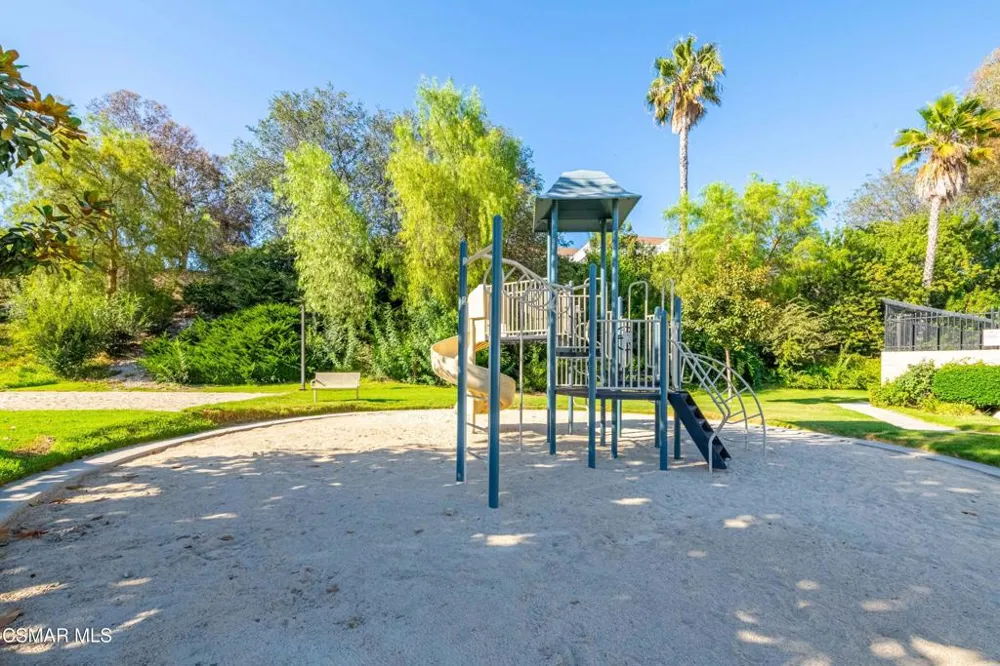 2278 Moss Court Thousand Oaks, CA 91362