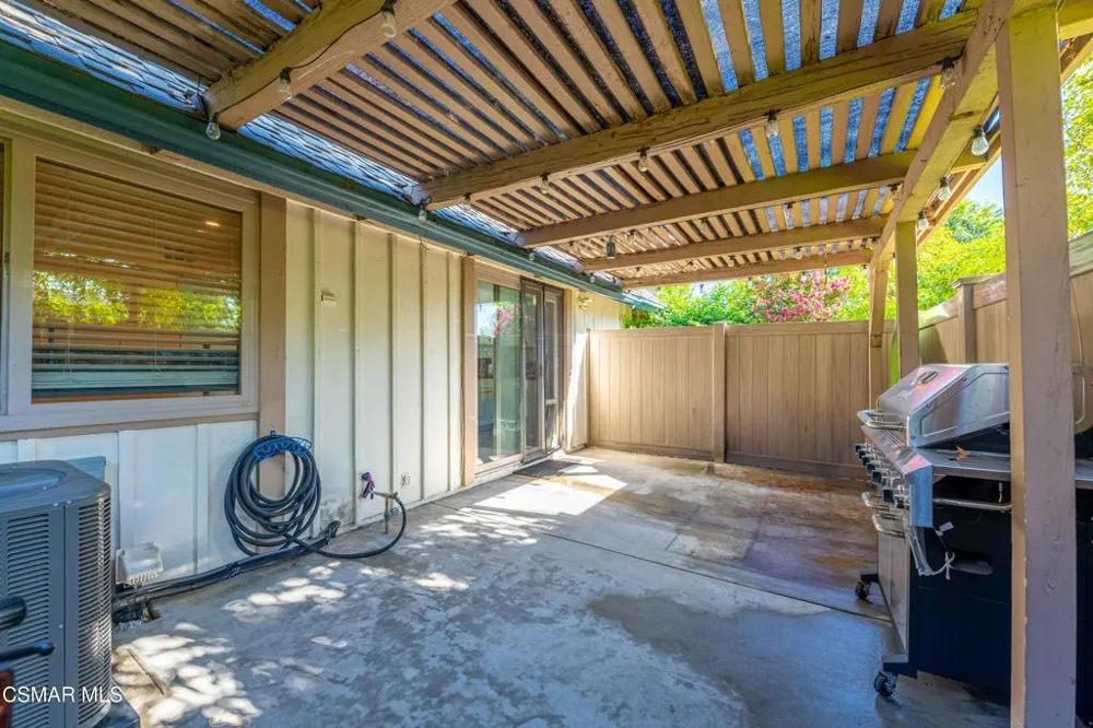 2278 Moss Court Thousand Oaks, CA 91362