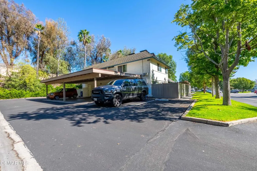 2278 Moss Court Thousand Oaks, CA 91362