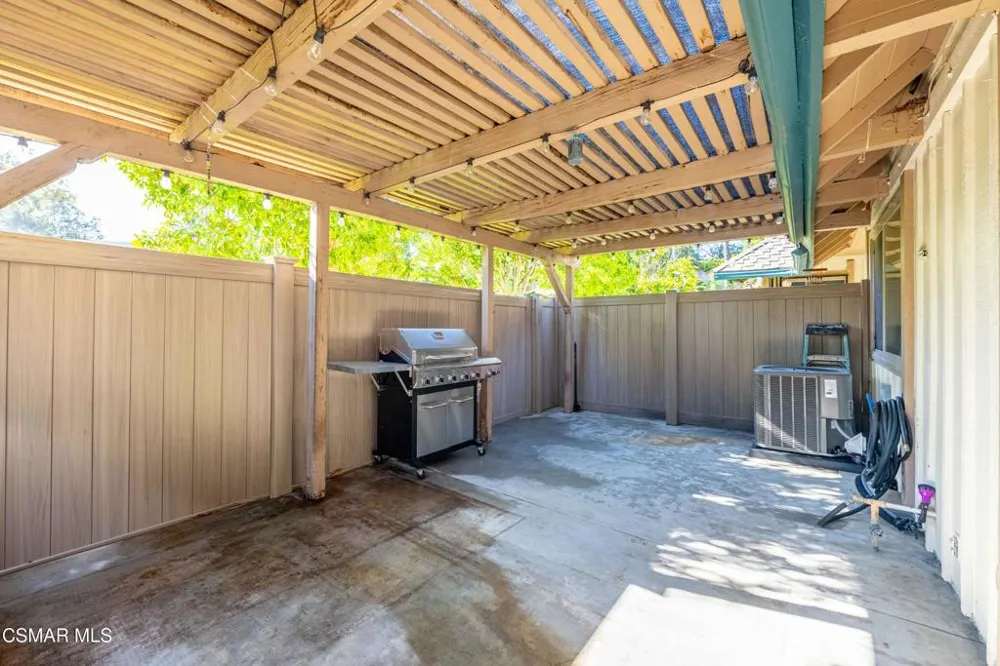 2278 Moss Court Thousand Oaks, CA 91362