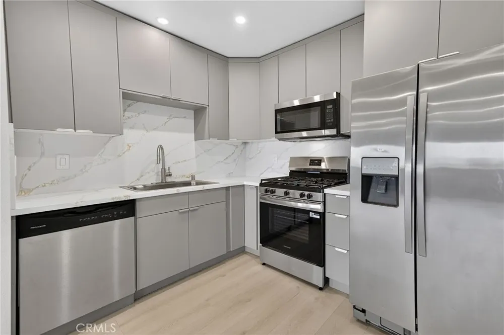310 Jackson Street #326 Glendale, CA 91206