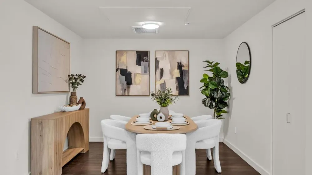 555 Innes Avenue #313 San Francisco, CA 94124