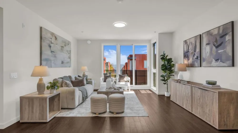 555 Innes Avenue #313 San Francisco, CA 94124