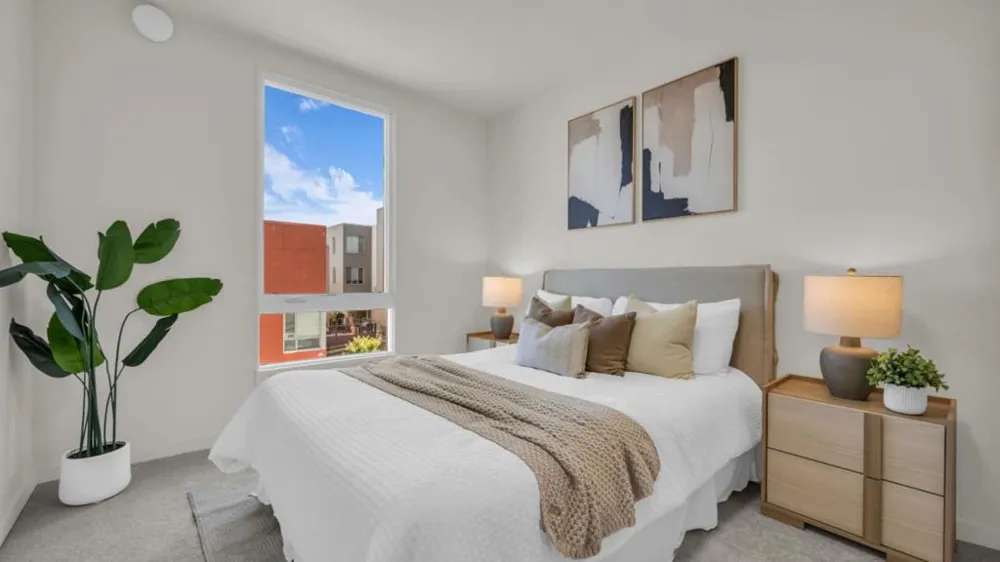 555 Innes Avenue #313 San Francisco, CA 94124