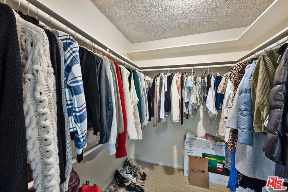 12336 Montana Avenue Los Angeles, CA 90049