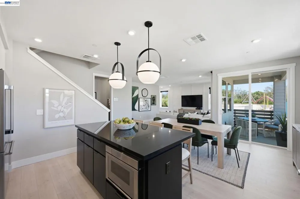 156 Tulare Court Danville, CA 94526