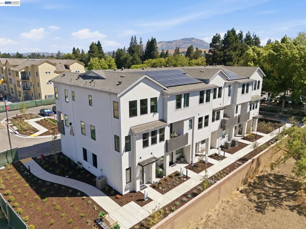 156 Tulare Court Danville, CA 94526