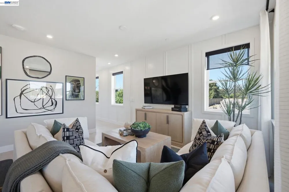 156 Tulare Court Danville, CA 94526