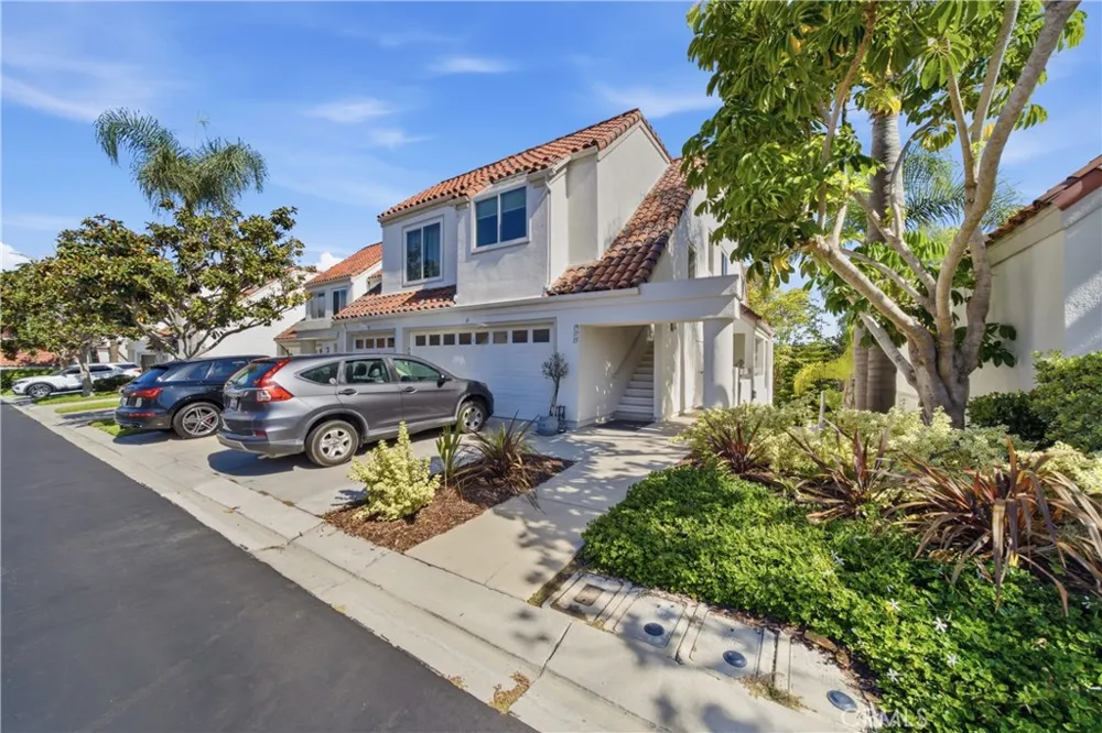 15 La Paloma Dana Point, CA 92629