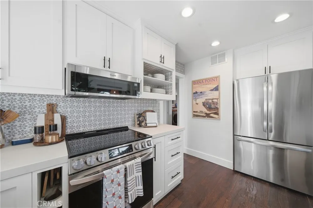 15 La Paloma Dana Point, CA 92629
