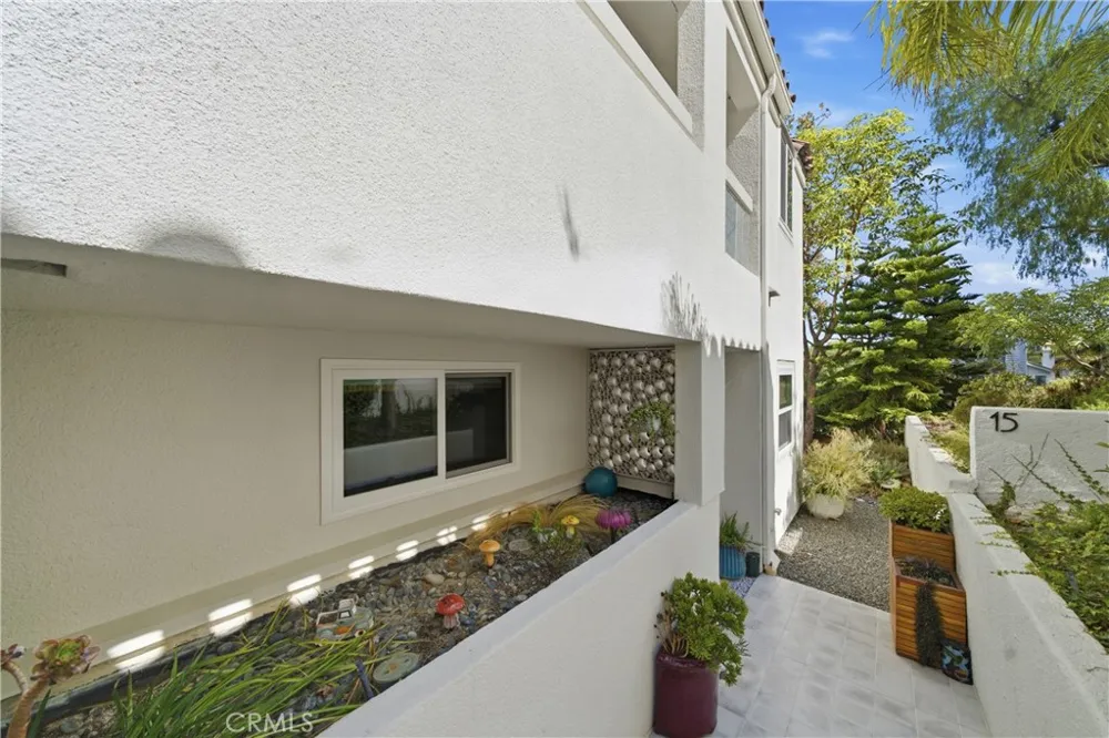 15 La Paloma Dana Point, CA 92629