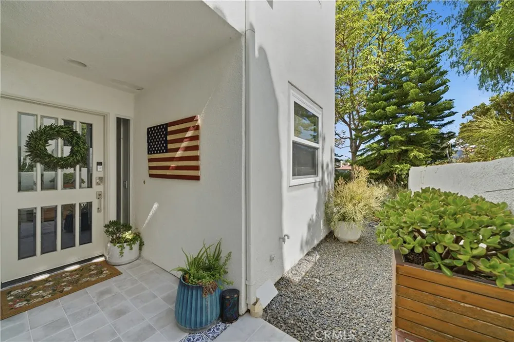 15 La Paloma Dana Point, CA 92629