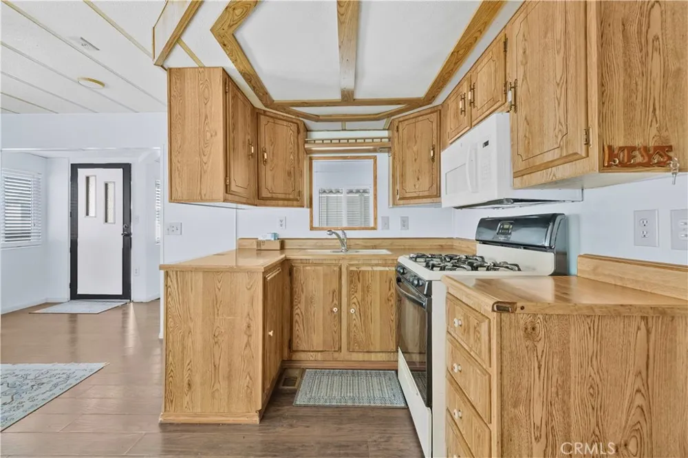 842 Acorn Dr San Jacinto, CA 92583