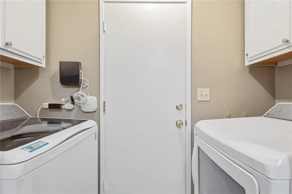 27905 Hillpointe Drive Menifee, CA 92585