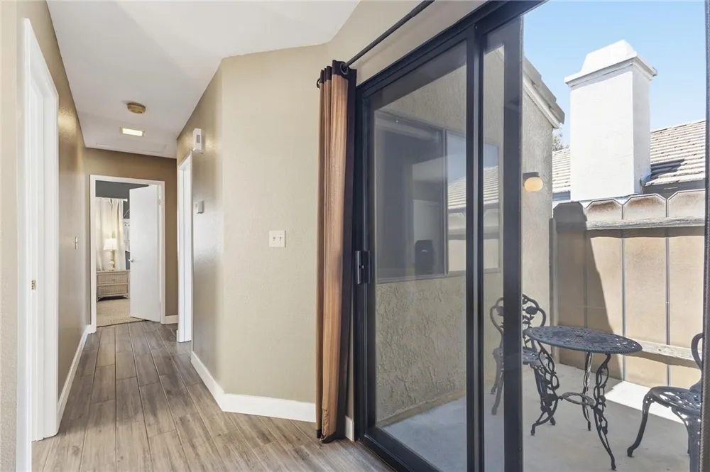27905 Hillpointe Drive Menifee, CA 92585
