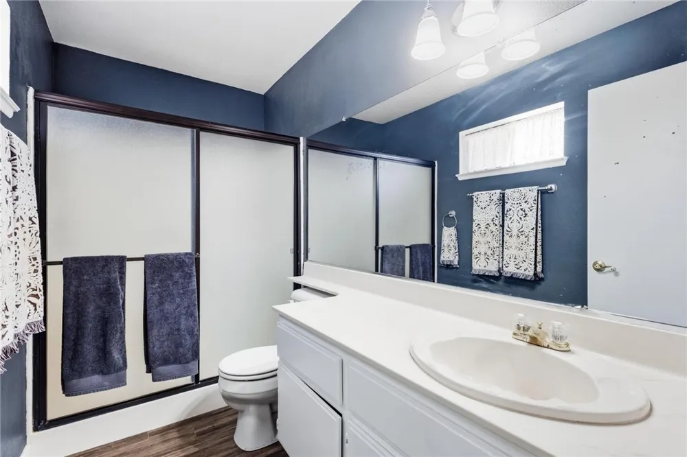 27905 Hillpointe Drive Menifee, CA 92585