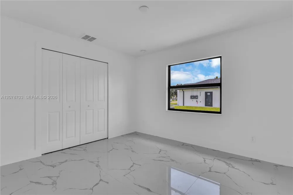 104 HIGHTOWER AVE S Lehigh Acres, FL 33973