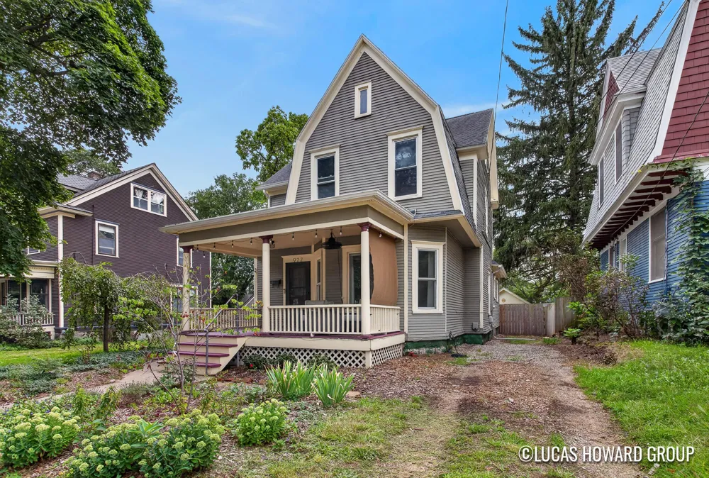 922 Virginia Street SE Grand Rapids City, MI 49506
