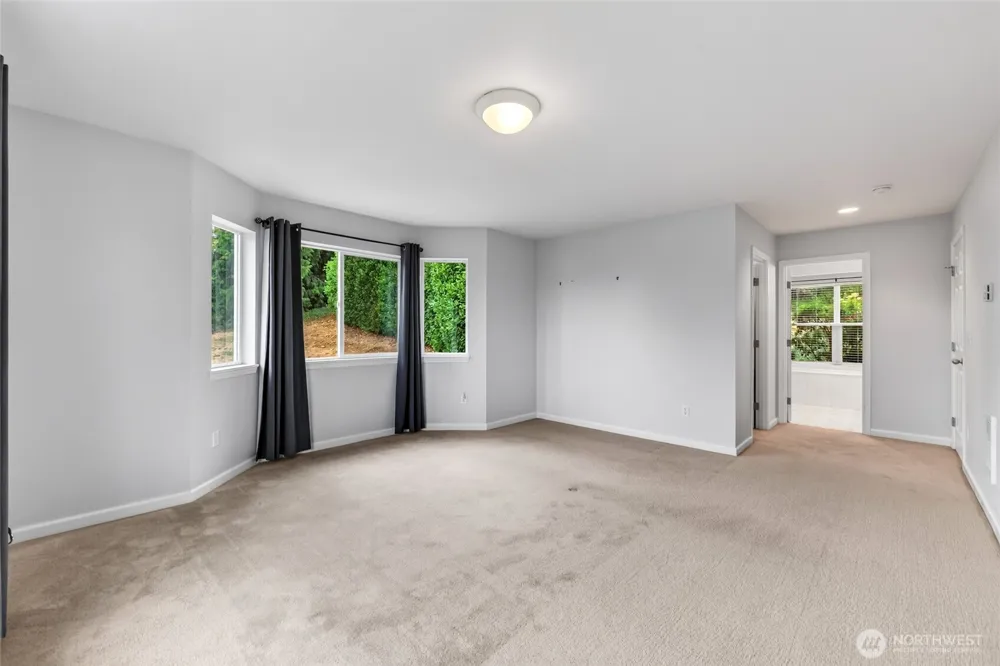 13204 Emerald Drive NW Gig Harbor, WA 98329