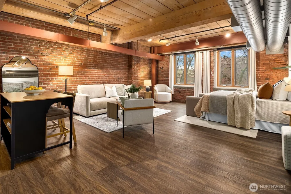 1507 Western Avenue #R201 Seattle, WA 98101