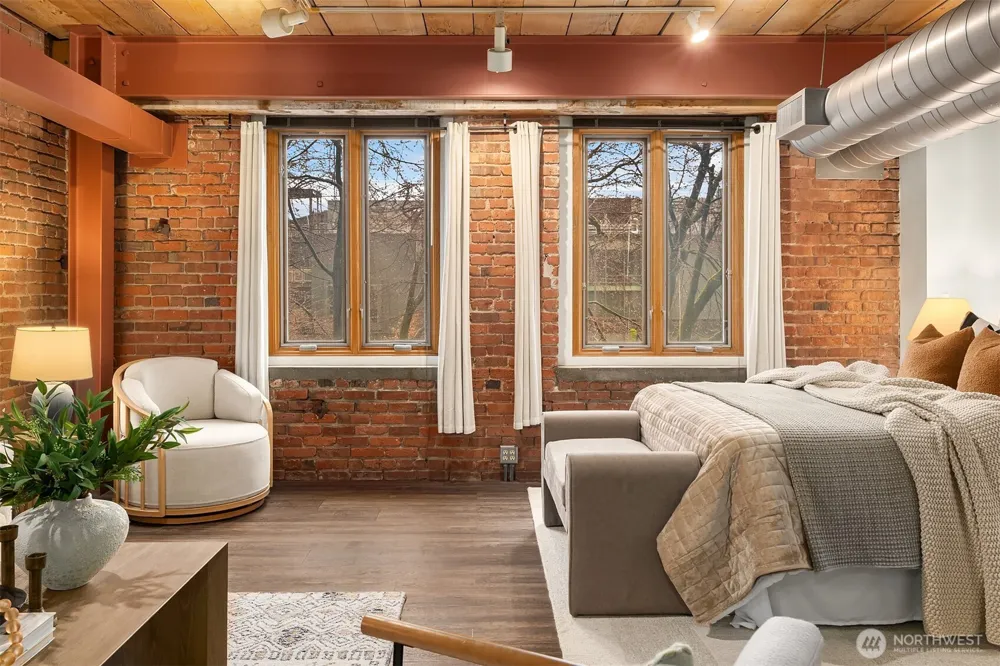 1507 Western Avenue #R201 Seattle, WA 98101