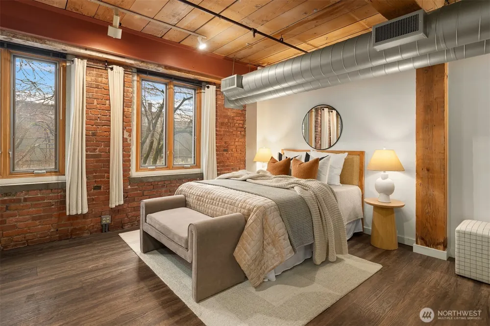 1507 Western Avenue #R201 Seattle, WA 98101