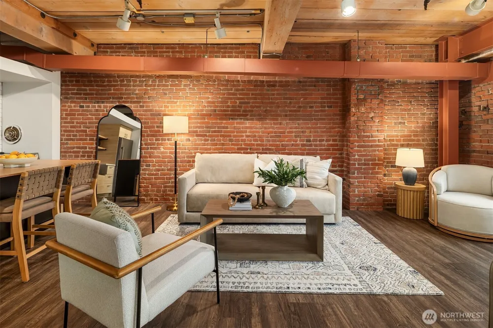 1507 Western Avenue #R201 Seattle, WA 98101