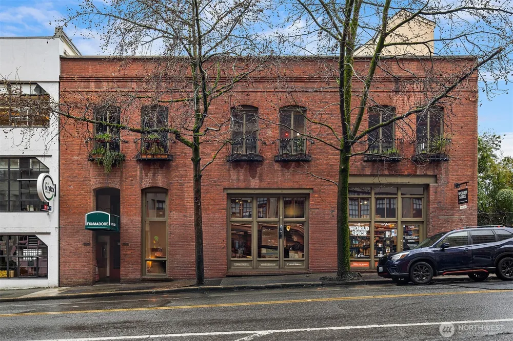 1507 Western Avenue #R201 Seattle, WA 98101