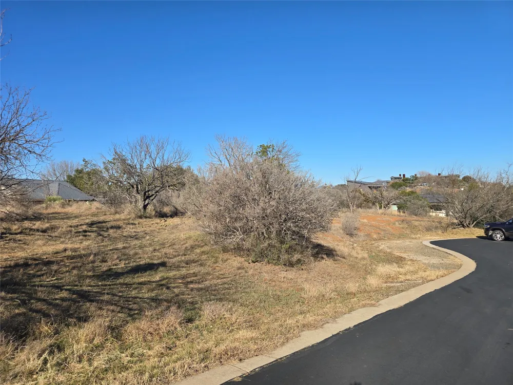 25072 Mountain Home Horseshoe Bay, TX 78657