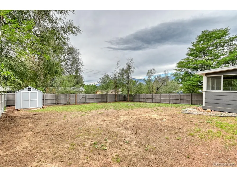 2807 Hayman Terrace Colorado Springs, CO 80910