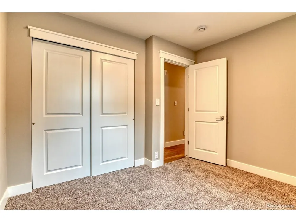 2807 Hayman Terrace Colorado Springs, CO 80910